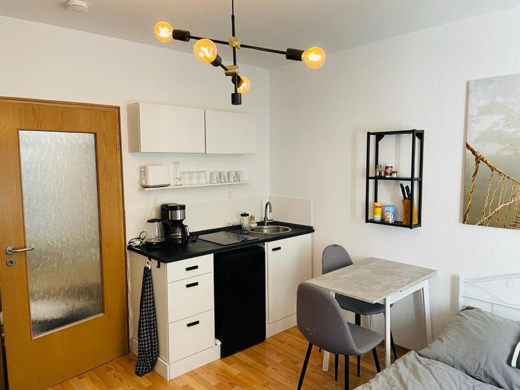 Appartement Emilie Gera Bagian luar foto